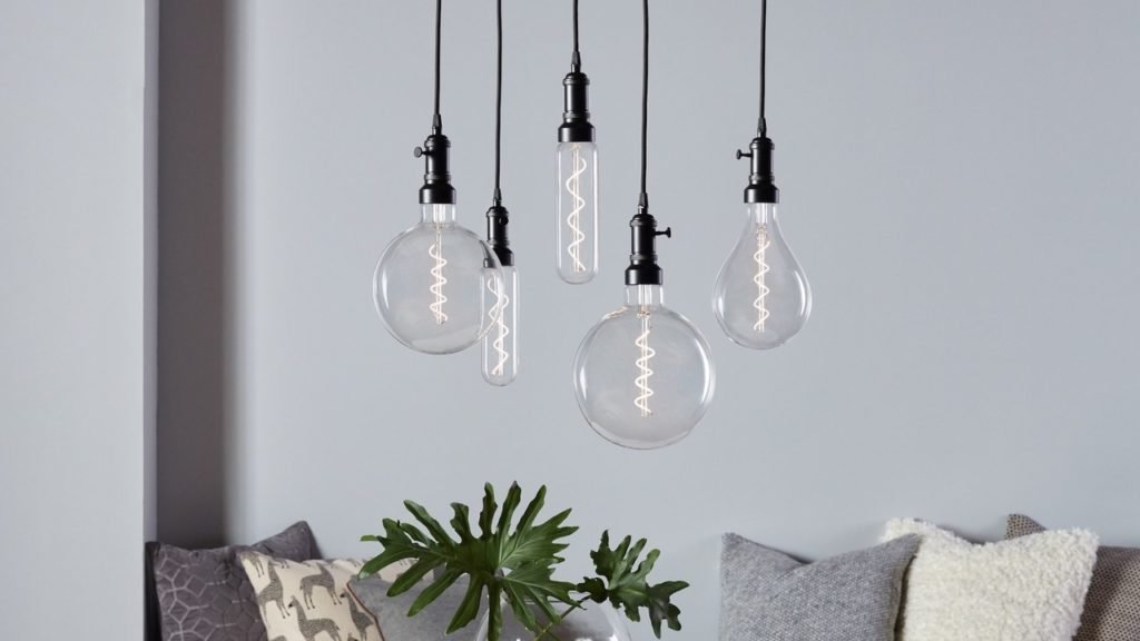 Read more about the article Best Light Bulbs For Video Recording